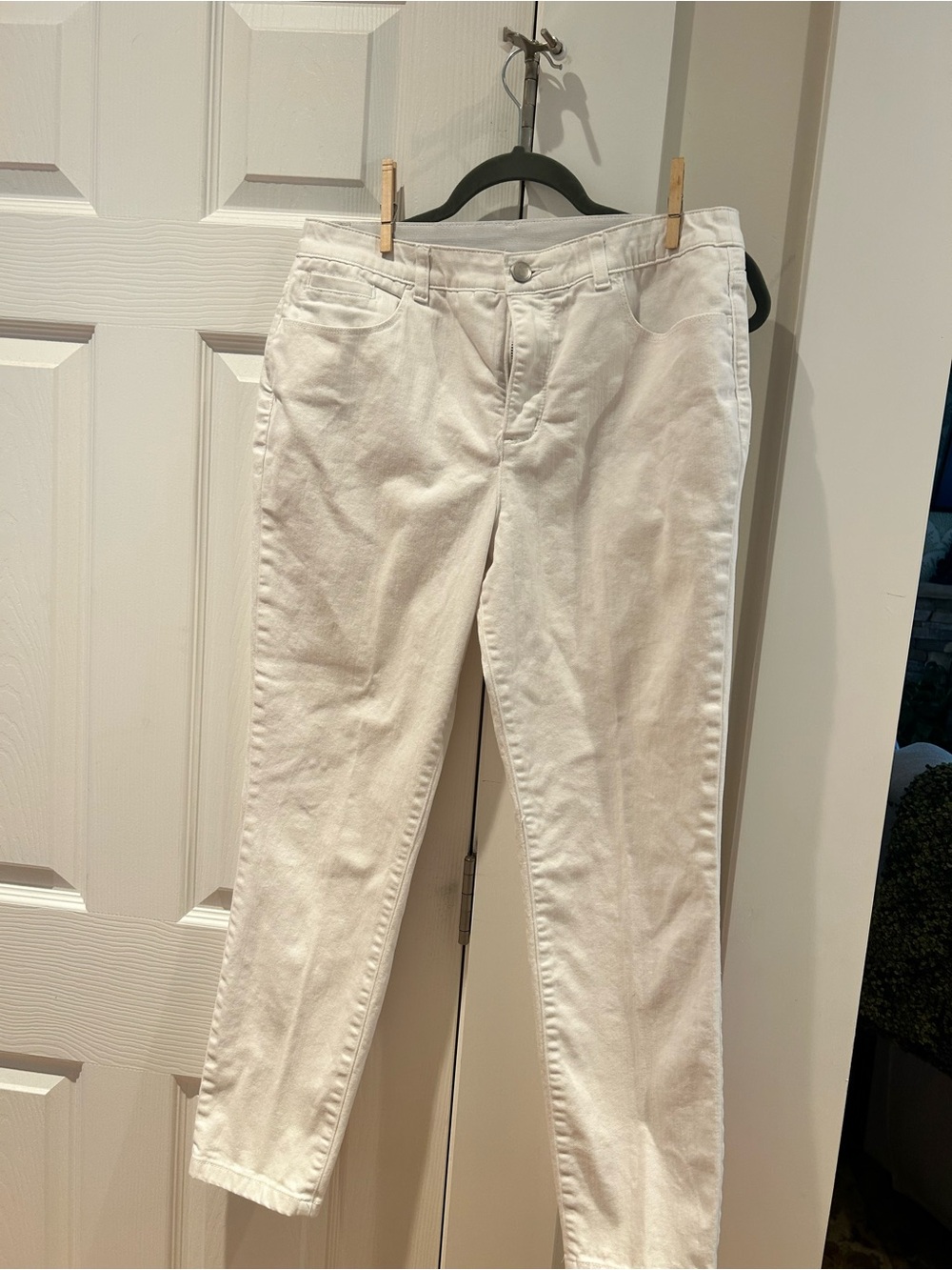 Christopher & Banks White Signature Slimming Jeans - Picture 7 of 8